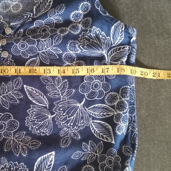 Royal Robbins tank - Picture 3 of 4